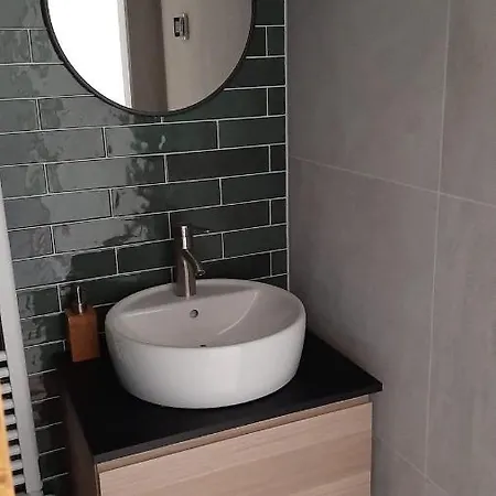 Nummer 1 Bed & Breakfast 3*